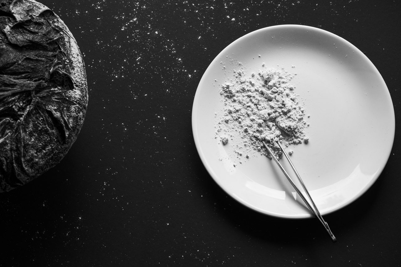 Photography for Bread Eclipse by Marion Luttenberger (MediumLarge Studio)